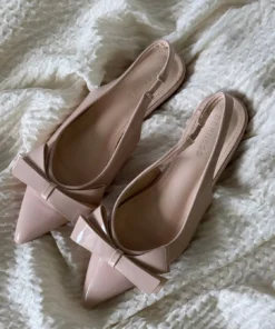 Flats Berness Cinnamon