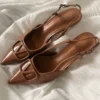 Tacón Kitten Heel Berness Clementine 02